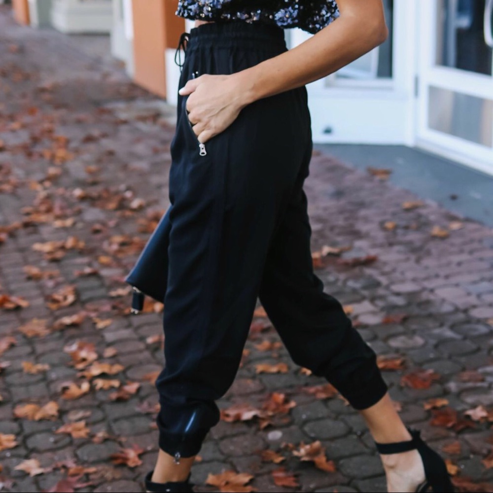 LAST‼️Lizzie Pocketed Joggers-Black - Picture 4 of 8